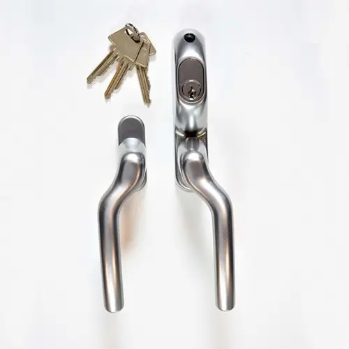 Gennemgående paskvilgreb m/ 6 stifts cylinder indvendig - Mat - Højre